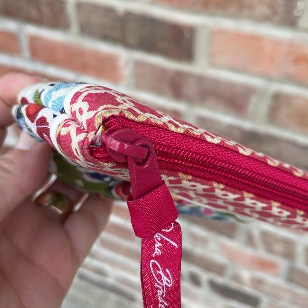 Vera Bradley Floral Coin Purse Pink Multicolor Floral Geometric Small Zippered - Picture 2 of 4